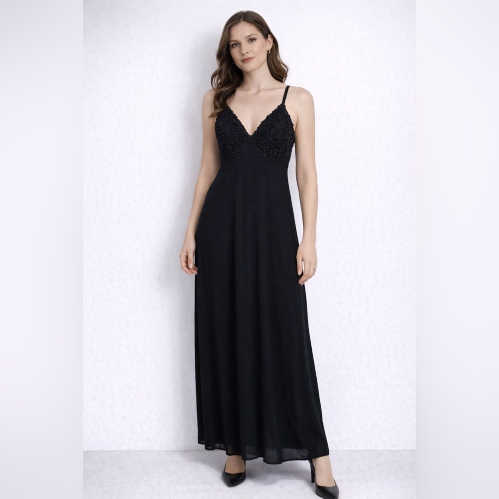 Wild Fable Black Chiffon Rosette Maxi Dress Spaghetti Strap Size M